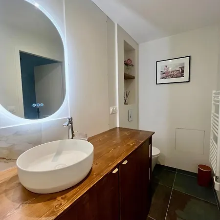 Escapade Vintage Avec Terrasse En Centre Historique La Rochelle (Charente-Maritime)