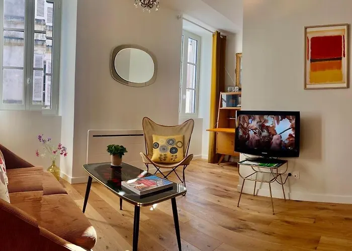 Escapade Vintage Avec Terrasse En Centre Historique Apartamento