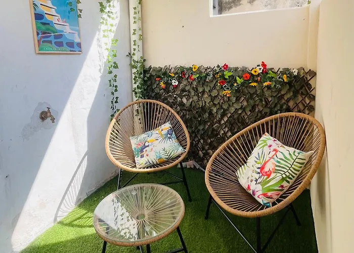 Escapade Vintage Avec Terrasse En Centre Historique La Rochelle (Charente-Maritime)